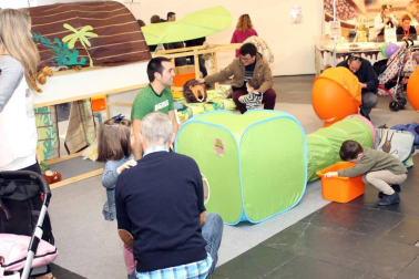 Este fin de semana se celebra en Baluarte la segunda edición de la feria de la familia Expofamily con multitud de talleres y actividades para niños y mayores.
