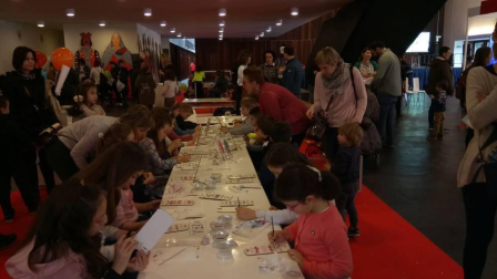 Este fin de semana se celebra en Baluarte la segunda edición de la feria de la familia Expofamily con multitud de talleres y actividades para niños y mayores.