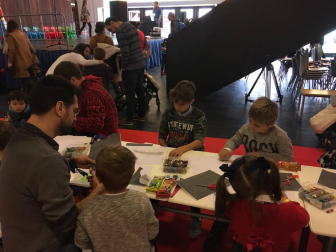 Este fin de semana se celebra en Baluarte la segunda edición de la feria de la familia Expofamily con multitud de talleres y actividades para niños y mayores.