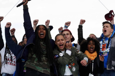 Reclaman medidas férreas contra las armas tras el tiroteo de Parkland