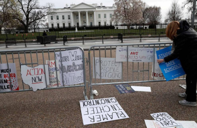 Reclaman medidas férreas contra las armas tras el tiroteo de Parkland