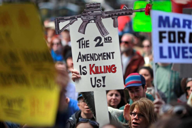 Reclaman medidas férreas contra las armas tras el tiroteo de Parkland