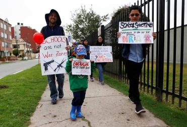 Reclaman medidas férreas contra las armas tras el tiroteo de Parkland