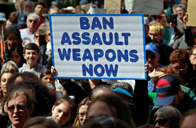 Reclaman medidas férreas contra las armas tras el tiroteo de Parkland