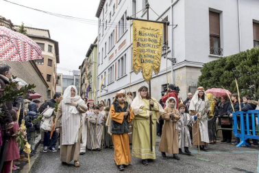 Galería de imágenes de Domingo de Ramos en Pamplona.