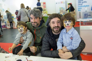 La II edición de la feria celebrada en Pamplona este fin de semana ha contado con más de 100 actividades, entre charlas, talleres, mesas redondas, etc.
