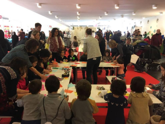 Este fin de semana se celebra en Baluarte la segunda edición de la feria de la familia Expofamily con multitud de talleres y actividades para niños y mayores.
