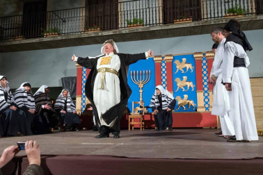 La Pasión llena el Casco Viejo de Tudela