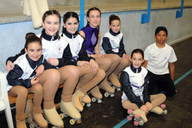 El Club Deportivo Sartaguda, en colaboración con el Ayuntamiento local, organizó la tarde del sábado 24 de marzo una exhibición de patinaje artístico sobre ruedas que tuvo lugar en el polideportivo municipal. El Club Pati Mendi fue el encargado de dar vida a este evento gratuito que reunió a familiares, amigos, aficionados a este deporte y curiosos en las gradas.
