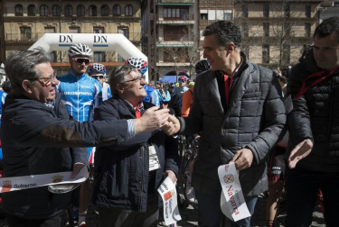 El ciclista murciano Alejandro Valverde (Movistar Team) ganó este sábado el 'XX Gran Premio Miguel Induráin', disputado sobre 186 kilómetros con salida y llegada en  Estella.