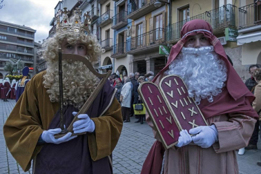 Imágenes de la procesión de Viernes Santo en Estella.