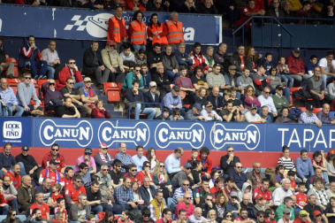 ¿Estuviste en el estadio durante el partido? Trata de encontrarte en la grada.