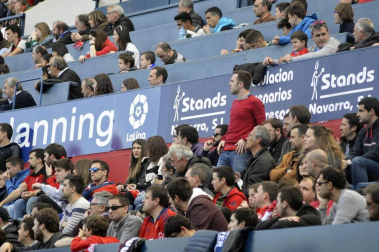 ¿Estuviste en el estadio durante el partido? Trata de encontrarte en la grada.