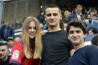 ¿Estuviste en el estadio durante el partido? Trata de encontrarte en la grada.