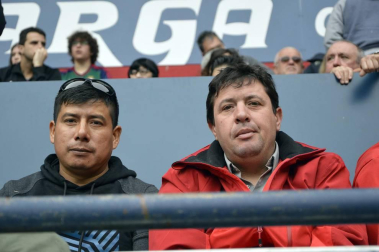 ¿Estuviste en el estadio durante el partido? Trata de encontrarte en la grada.