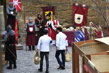 La plaza Carlos III El Noble de Olite ha acogido la grabación del programa de TVE Masterchef.