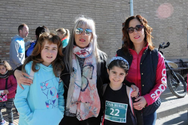 El 30 de marzo se desarrolló en Arguedas el XXIII Trail al Yugo, una prueba deportiva que dio inicio con las categorías inferiores -benjamín, alevín, infantil y cadete- para dar salida ya a media mañana a los participantes absolutos en el trail corto (5.000 metros) y el trail largo (12.220 metros). La carrera contó con un gran ambiente festivo en la línea de salida y llegada, que se ubicó en la calle Real junto al Ayuntamiento.