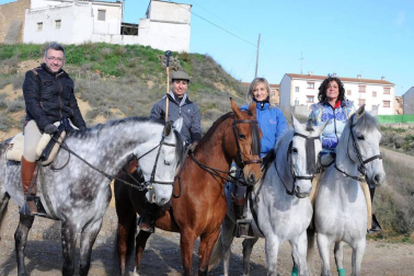 El 31 de marzo Murillo el Fruto celebró la antigua tradición de la trashumancia a caballo. Desde primera hora de la mañana los jinetes se acercaron hasta el hostal y, tras un almuerzo, salieron del pueblo para regresar a media mañana por la carretera de Ujué. Durante el día se celebró también un mercado de artesanía, una comida popular, un espectáculo de la escuela de sevillanas de Murillo, Santacara y Mélida y el concierto de un coro rociero.