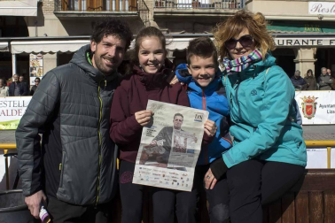 La edición número veinte del Gran Premio Miguel Induráin, con salida y llegada en Estella, tuvo como gran protagonista a Alejandro Valverde. El ciclista murciano cumplió con los pronósticos y se llevó el triunfo en esta carrera, la única profesional que se desarrolla en la Comunidad foral. El Club Ciclista Estella, organizador del evento deportivo, aprovechó los momentos previos al inicio de la competición para homenajear al navarro José Miguel Echávarri, uno de los nombres propios de este deporte en las últimas décadas.