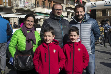 La edición número veinte del Gran Premio Miguel Induráin, con salida y llegada en Estella, tuvo como gran protagonista a Alejandro Valverde. El ciclista murciano cumplió con los pronósticos y se llevó el triunfo en esta carrera, la única profesional que se desarrolla en la Comunidad foral. El Club Ciclista Estella, organizador del evento deportivo, aprovechó los momentos previos al inicio de la competición para homenajear al navarro José Miguel Echávarri, uno de los nombres propios de este deporte en las últimas décadas.
