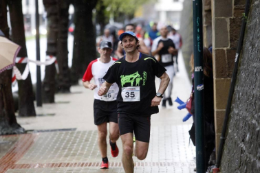 Imágenes de la 'VI Carrera de la Ciudadela-Desafío Empresas'