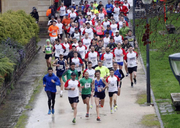 Imágenes de la 'VI Carrera de la Ciudadela-Desafío Empresas'