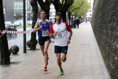 Imágenes de la 'VI Carrera de la Ciudadela-Desafío Empresas'
