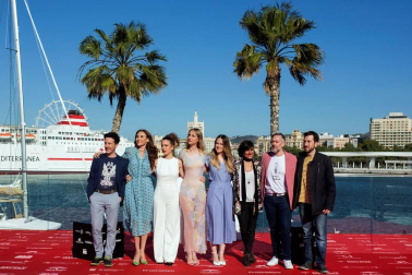 Andrea Jaurrieta ha presentado este sábado su ópera prima, 'Ana de día', una historia en la que una chica "intenta encontrarse a sí misma" y en la que también han estado presente las actrices Ingrid García-Jonsson y Mona Martínez y el productor Iván Luis.