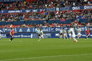 Fotos de la primera parte del partido.