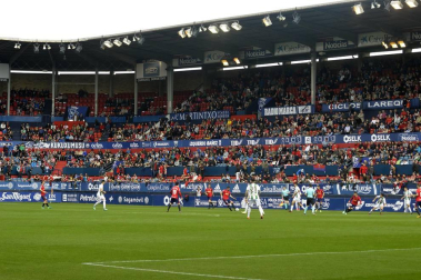 Fotos de la primera parte del partido.