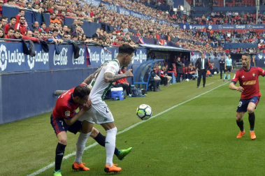 Fotos de la primera parte del partido.