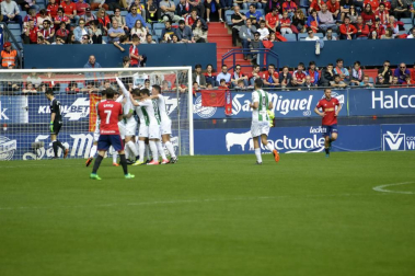 Fotos de la primera parte del partido.