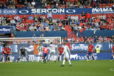 Fotos de la primera parte del partido.