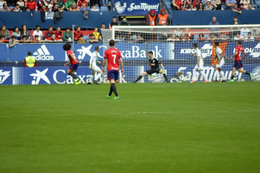 Fotos de la primera parte del partido.
