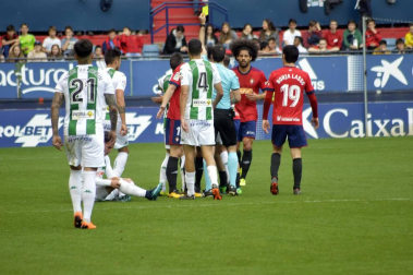 Fotos de la primera parte del partido.