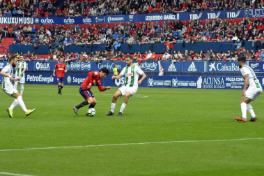 Fotos de la primera parte del partido.