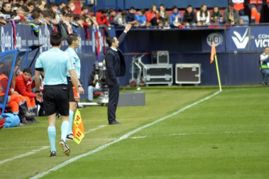 Fotos de la primera parte del partido.