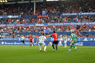 Fotos de la primera parte del partido.