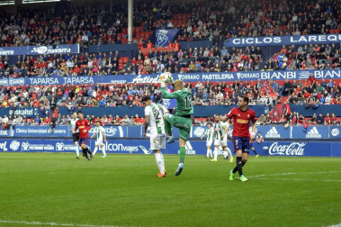 Fotos de la primera parte del partido.