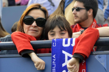¿Estuviste en el estadio durante el partido? Trata de encontrarte en la grada.