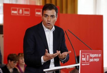 Pedro Sánchez lamenta que Navarra está “en una guerra de banderas”