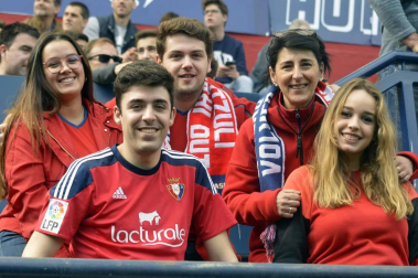 ¿Estuviste en el estadio durante el partido? Trata de encontrarte en la grada.