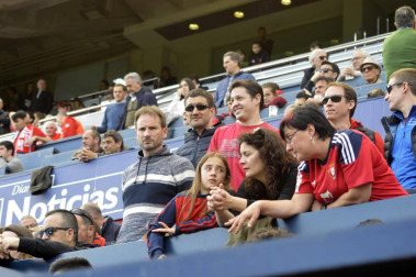 ¿Estuviste en el estadio durante el partido? Trata de encontrarte en la grada.