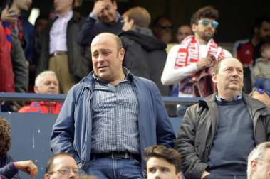 ¿Estuviste en el estadio durante el partido? Trata de encontrarte en la grada.