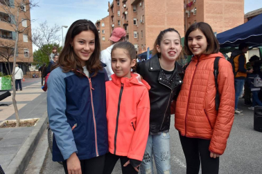 Tudela puso en marcha el 15 de abril una nueva edición del Día del árbol, cuyo acto principal fue la plantación de 20 nuevas especies en la zona canina de la calle Camino Caritat. Además se organizaron talleres medioambientales, reparto de material para los huertos escolares y sorteos de regalos para los participantes.