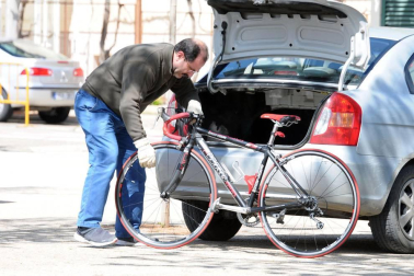 Los Juegos Deportivos de Navarra de Ciclismo celebraron su primera jornada el 14 de abril en la localidad de Cascante. 200 jóvenes ciclistas, repartidos en las diferentes categorías, participaron en esta cita deportiva, en la que se propusieron dos pruebas: una de ciclismo en ruta y otra la yincana sobre un circuito urbano de 1,3 kilómetros. También se programó, a modo de exhibición, la primera edición de la Carrera de Bicis y Motillos sin pedales.