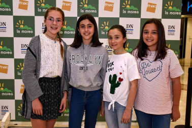 Los fans de Amaia Romero, ganadora de 'Operación Triunfo', pudieron sacarse fotos y grabar un vídeo con un mensaje de ánimo para apoyar a la navarra en Eurovisión