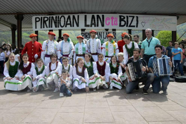 Imágenes del V Mercado de Productores y Encuentro de Promotores del Pirineo celebrado este domingo en Valcarlos.