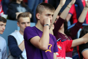 ¿Estuviste en el estadio durante el partido? Trata de encontrarte en la grada.