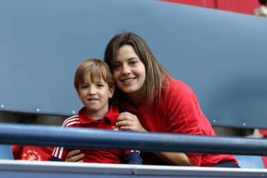 ¿Estuviste en el estadio durante el partido? Trata de encontrarte en la grada.
